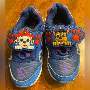 Paw patrol light up shoes. Size 8.